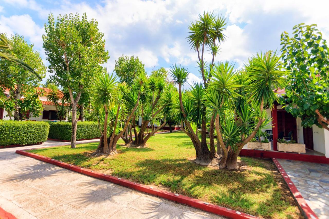 Alykes Park Bungalows エクステリア 写真